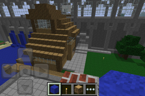 Minecraft – Pocket Edition Lite for iPhone in 2012