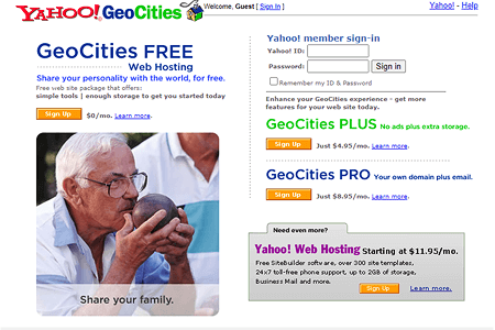 Yahoo! Geocities website in 2004